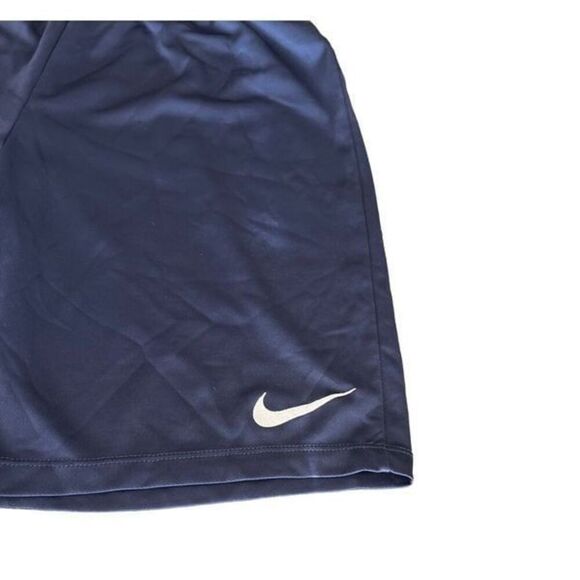 Nike Dri-fit Shorts size L - Picture 5 of 5